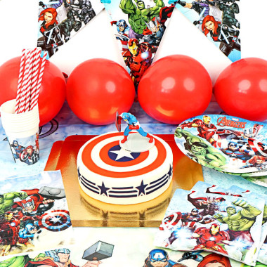 Avengers® partyset - inklusive tårta 