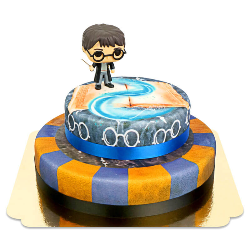 Fira födelsedagen med Harry Potter på en tårta med Ravenclaw-tema